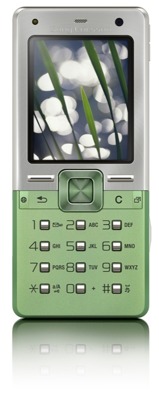Illustration for article titled Sony Ericsson T650 Packs 3G, 3.2MP Camera Into a Slim Candybar